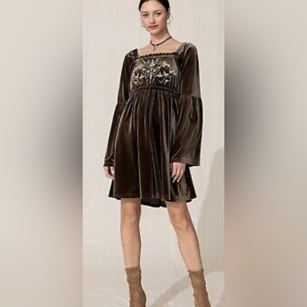 Miss Me Boho Embroidered Velvet Dress Olive Green Gypsy Fairy Small